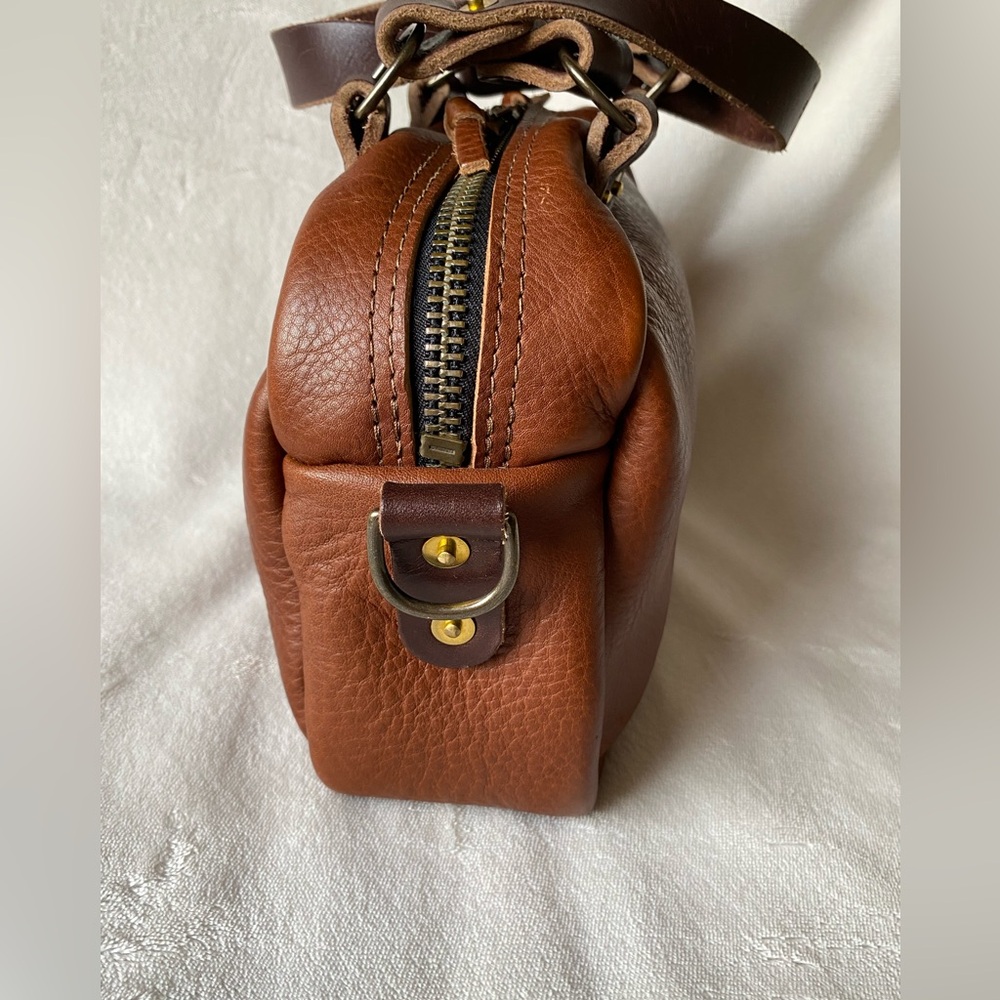 Go Forth Goods Small Saddle Hoffman - Picture 4 of 10